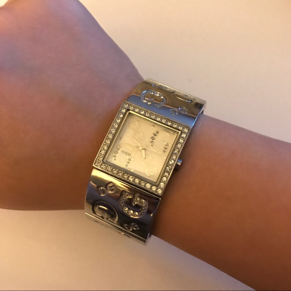 Guess Silver Watch - Picture 3 of 4